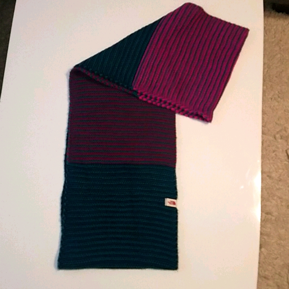 North face Infinity scarf